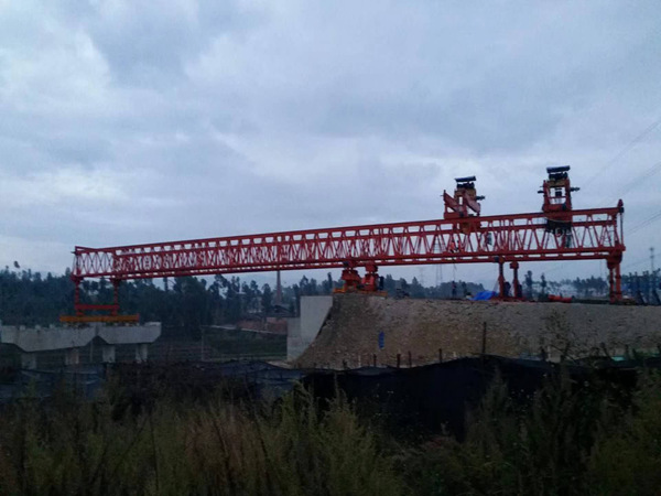 江蘇南京架橋機廠家